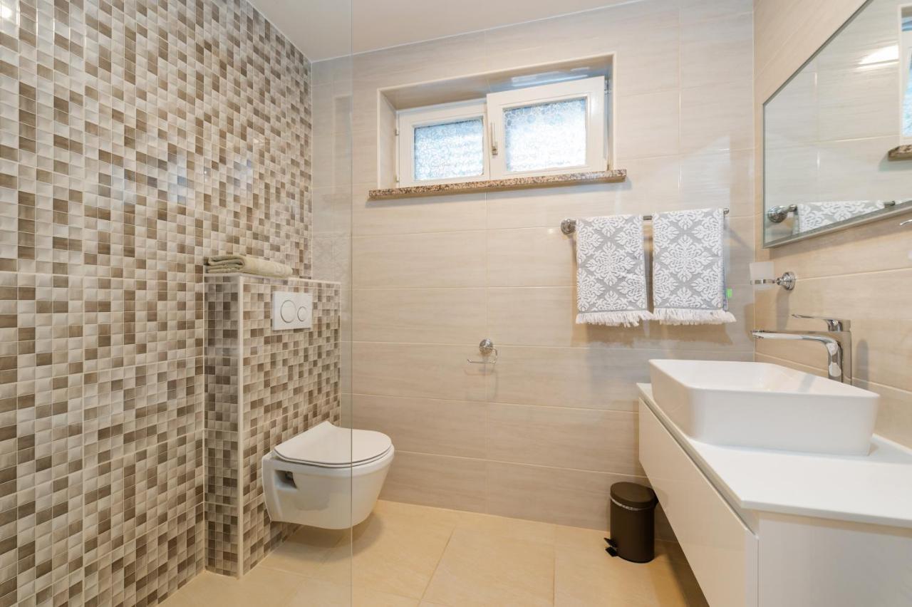 Villa Bella Vista - Apartments Labin  Extérieur photo