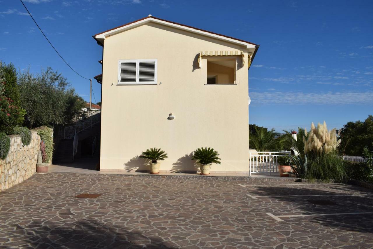 Villa Bella Vista - Apartments Labin  Extérieur photo